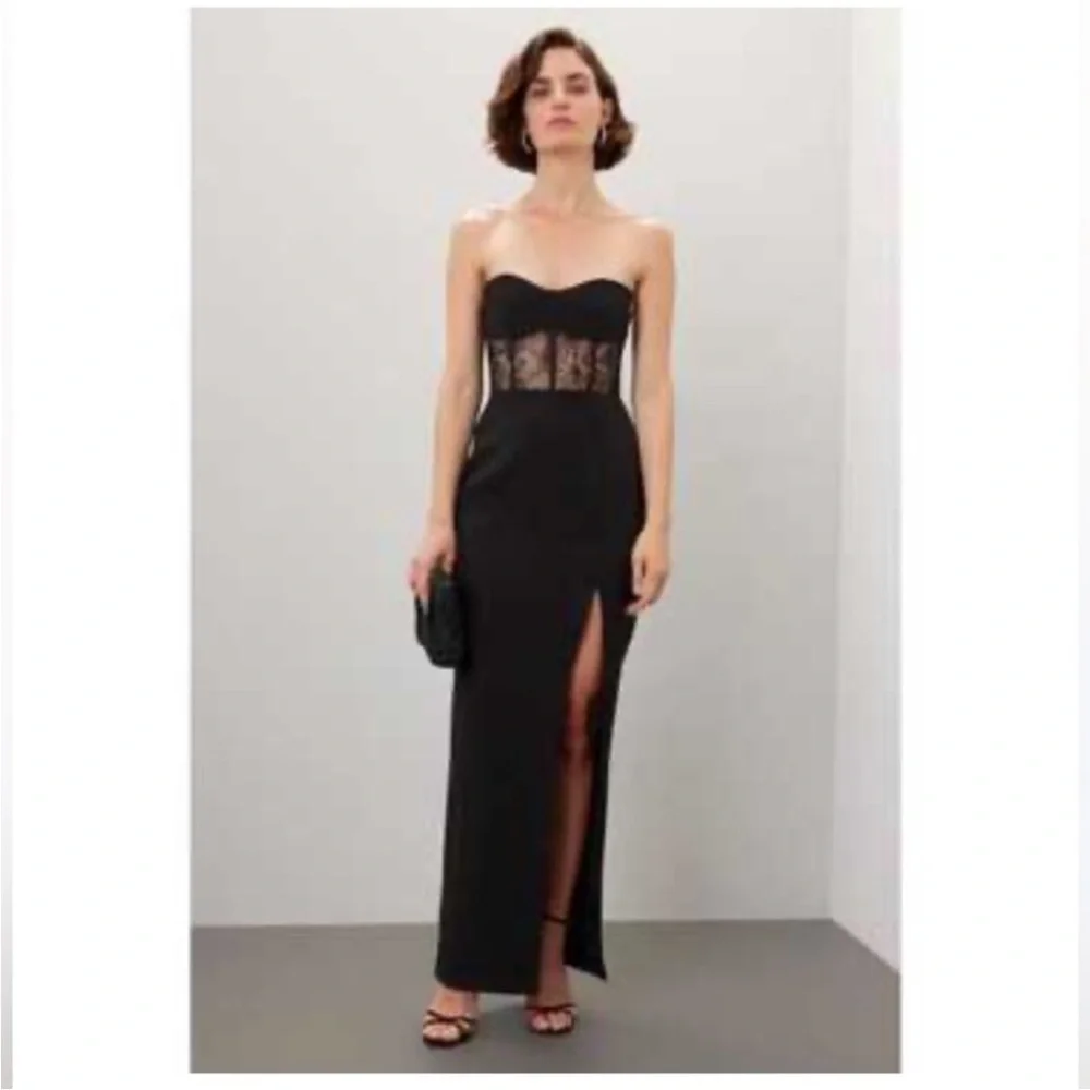 Elegant Black Strapless Lace Dress Size XS - Picture 1 of 12